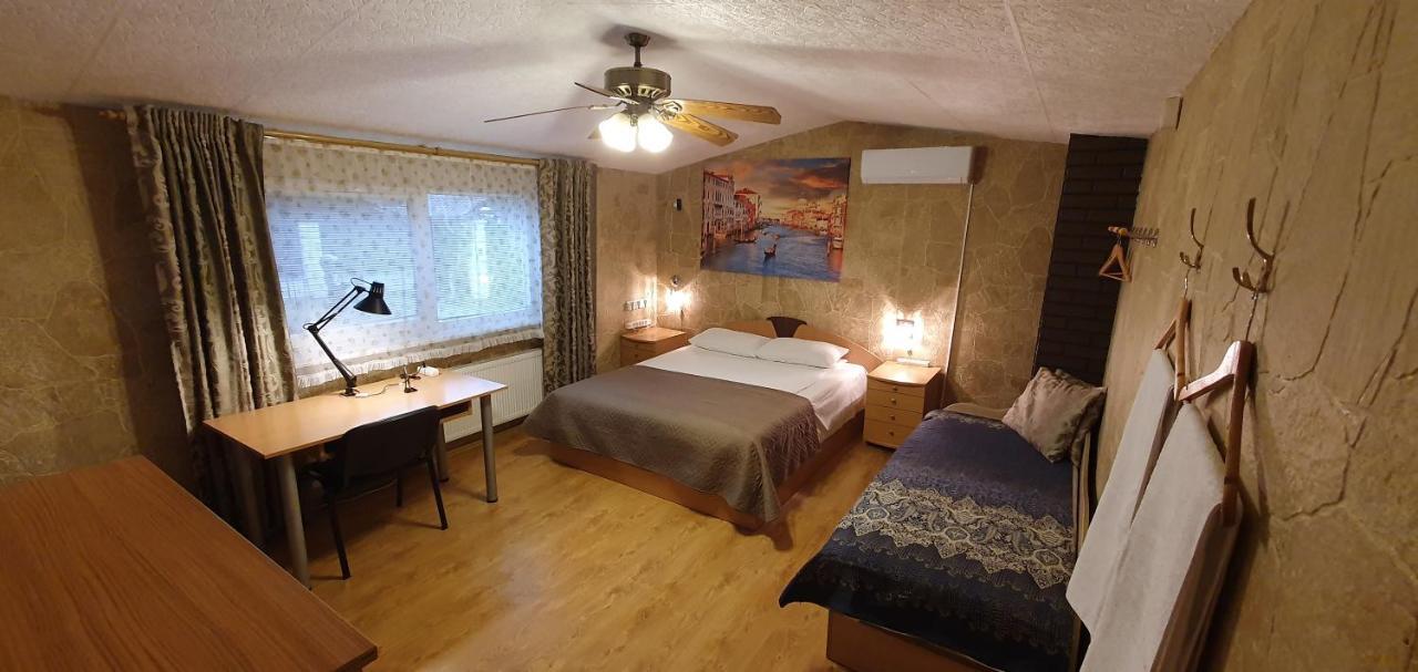 Aparthotel 4 ,, Cosy House Billiard " - Sauna & Parking Kaunas Extérieur photo
